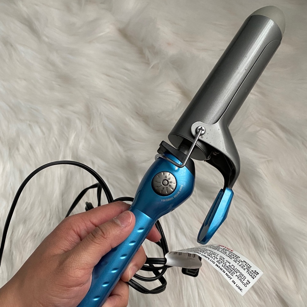 BaByliss Pro Nano Titanium Spring Curling Iron